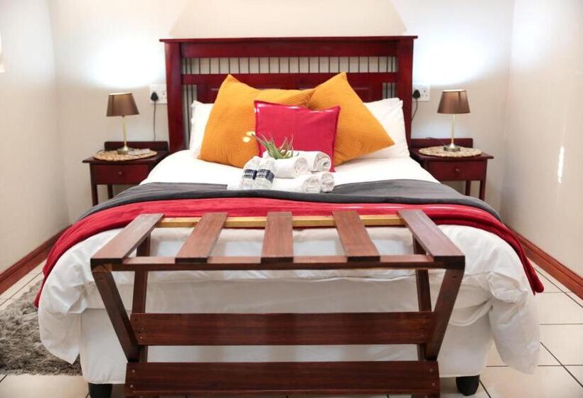 اتاق خانوادگی, Alucarni Guest House With Solar Energy