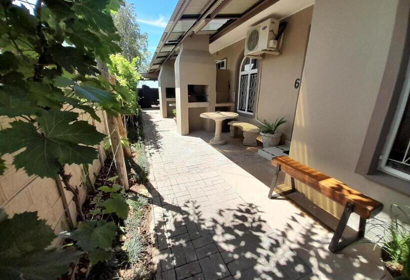 اتاق لوکس خانوادگی, Alucarni Guest House With Solar Energy