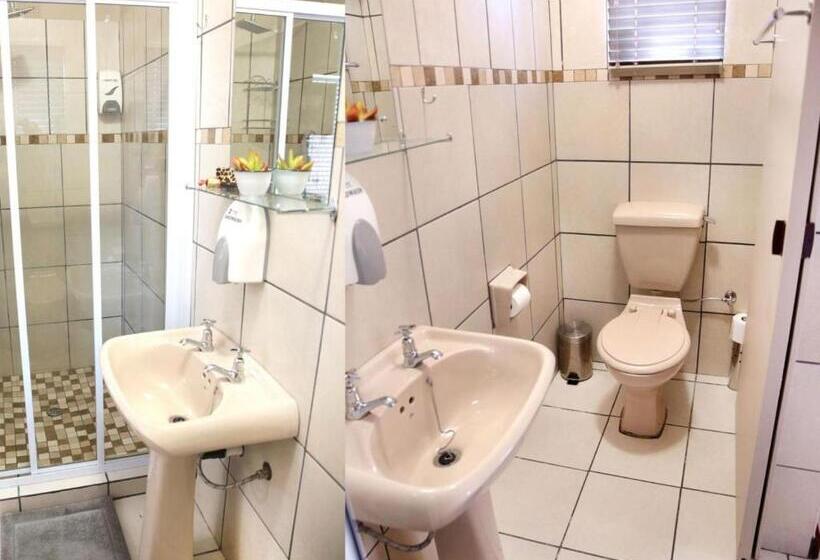 اتاق خانوادگی, Alucarni Guest House With Solar Energy