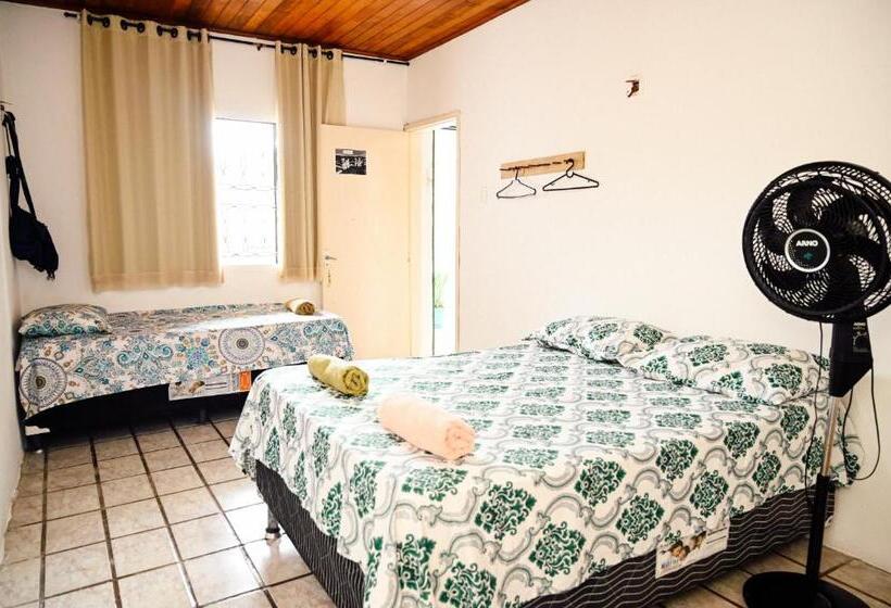 جناح, Hostel Mineiros