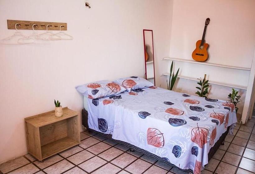 Люкс, Hostel Mineiros