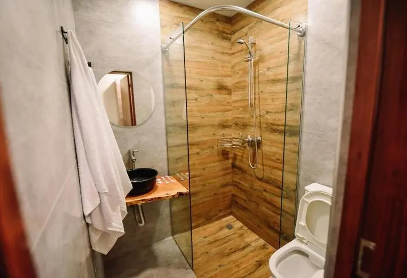 اتاق استاندارد, Lori Guest House