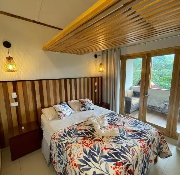 スイート（家族用）, Mercedes Lodge