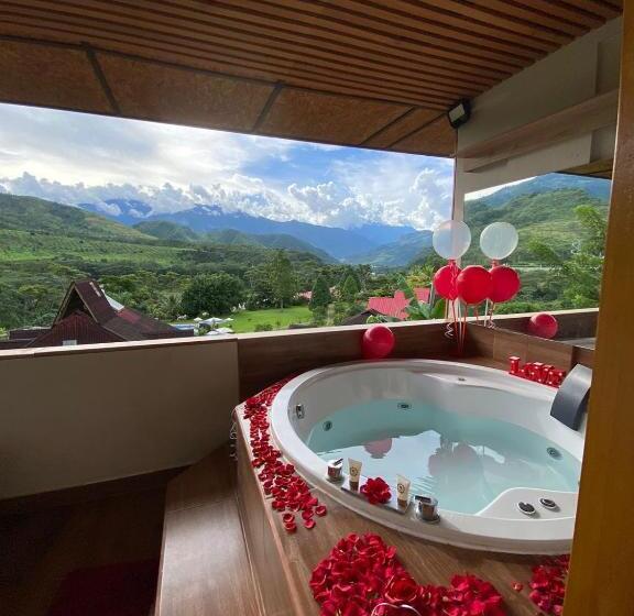 سوییت با چشم‌انداز کوه, Mercedes Lodge