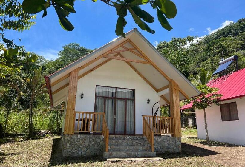 بانگلوی سوپریور, Mercedes Lodge