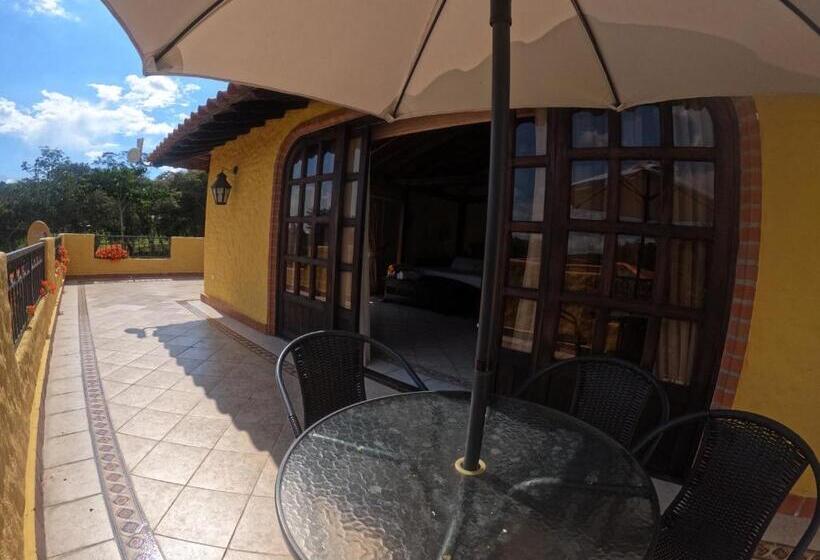 Suite with lake view, Osadia Ventura