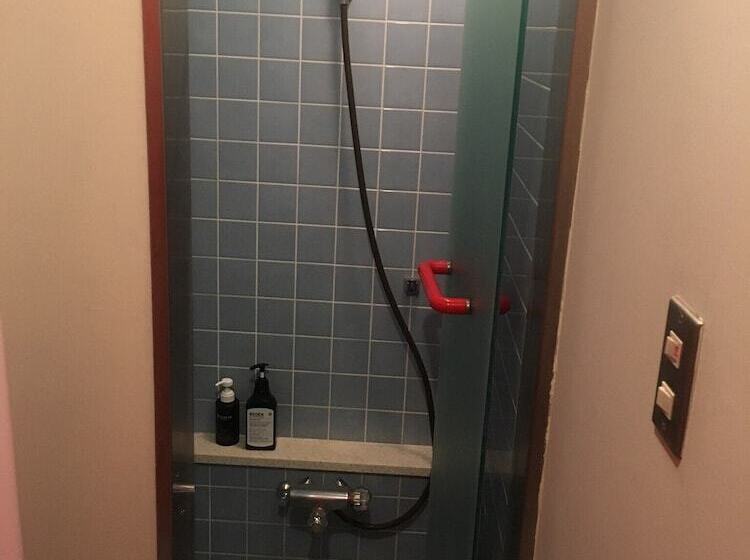 غرفة قياسية, Narita Airport Samurai Hostel