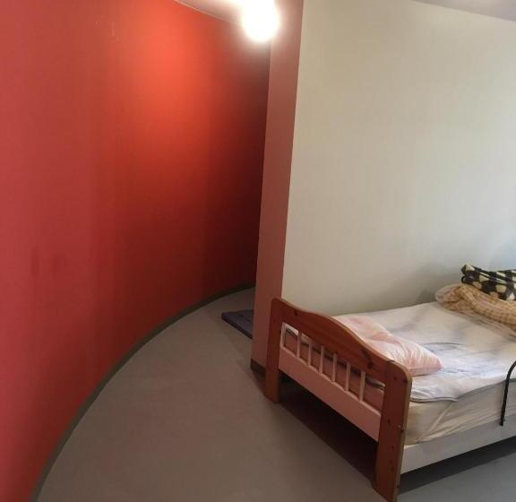 غرفة قياسية, Narita Airport Samurai Hostel