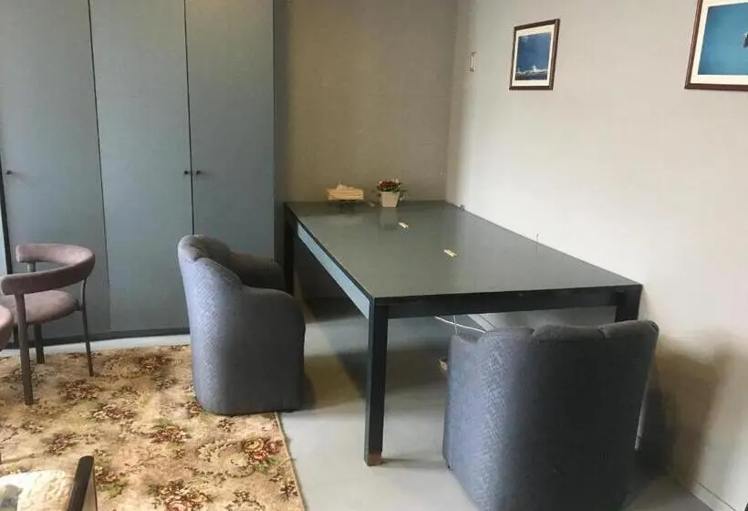 デラックスルーム, Narita Airport Samurai Hostel