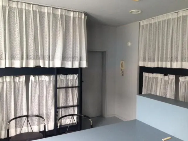 浴室共有スタンダード４人用ルーム, Narita Airport Samurai Hostel