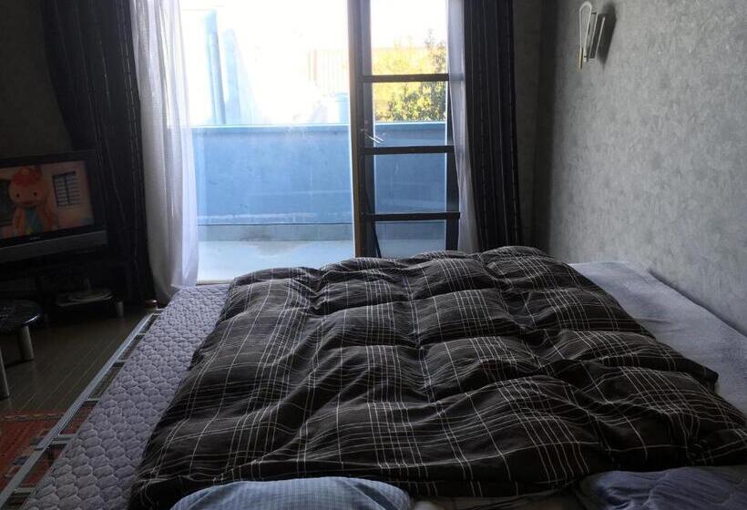Номер Superior Вид на Сад, Narita Airport Samurai Hostel