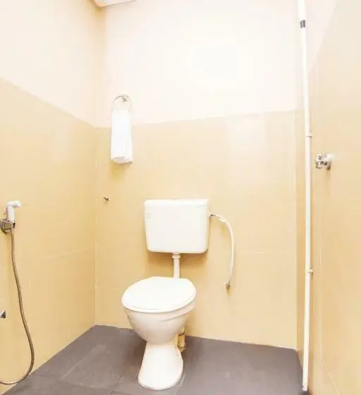 スタンダードルーム, Oyo 1224 Hotel Hajah Rohayah