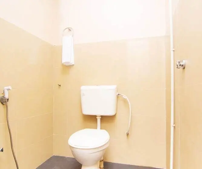 スタンダードルーム, Oyo 1224 Hotel Hajah Rohayah