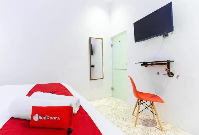 スタンダードルーム, Reddoorz Plus At Mitrotel Medan