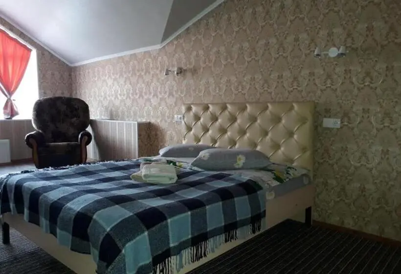 Monolocale Standard Letto King, Unenege