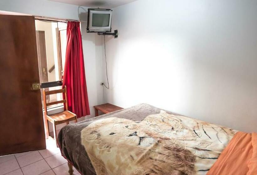 اتاق استاندارد, Hostal ñaña