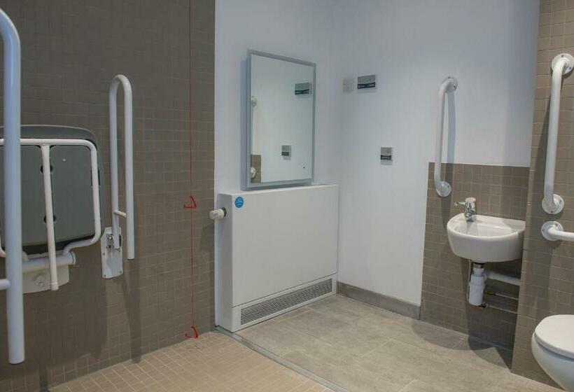 Номер Стандарт Адаптированный для Инвалидов, Isle Of Raasay Distillery