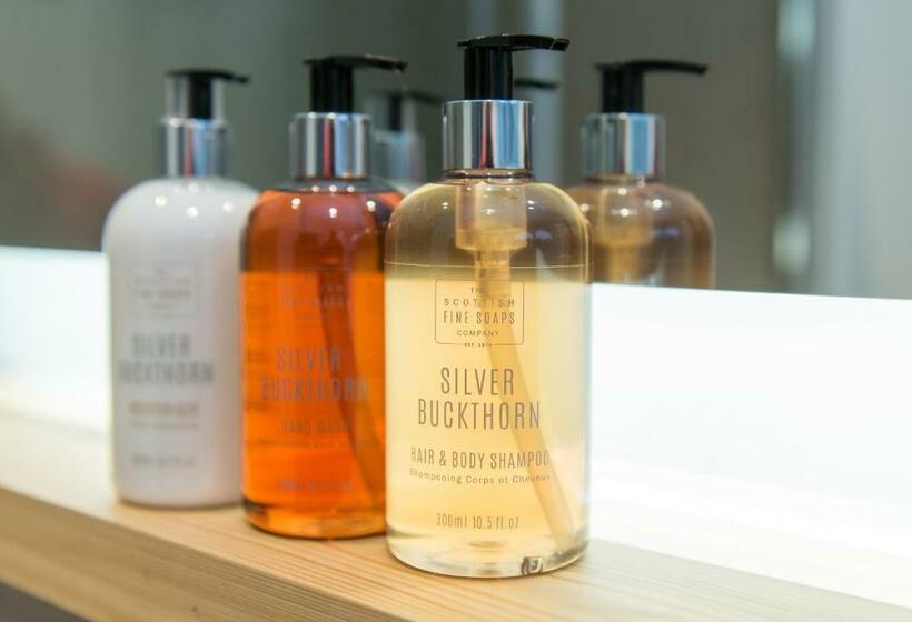 Номер Стандарт Вид на Море, Isle Of Raasay Distillery