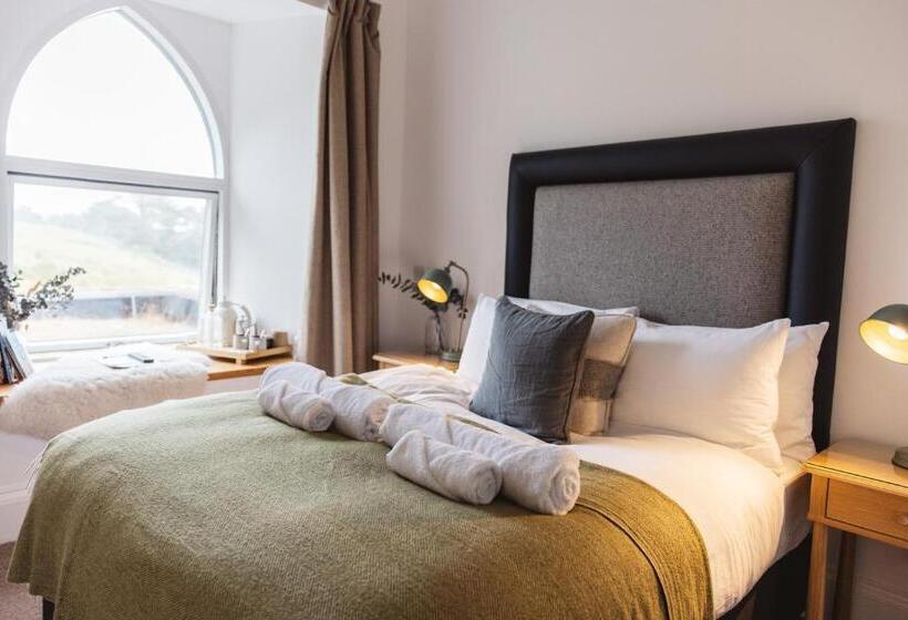 Номер Basic, Isle Of Raasay Distillery