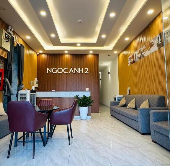 اتاق لوکس خانوادگی, Ngọc Anh