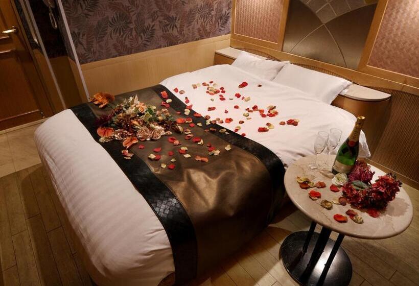 Номер Economy, The Graf Matsubara