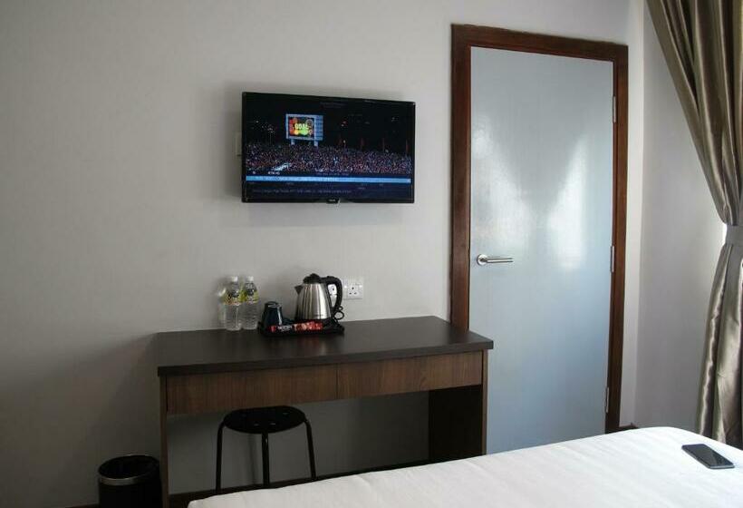 غرفة ديلوكس, Sukaramai