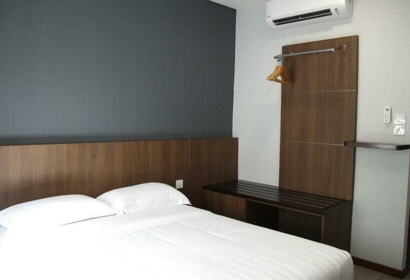 غرفة ديلوكس, Sukaramai