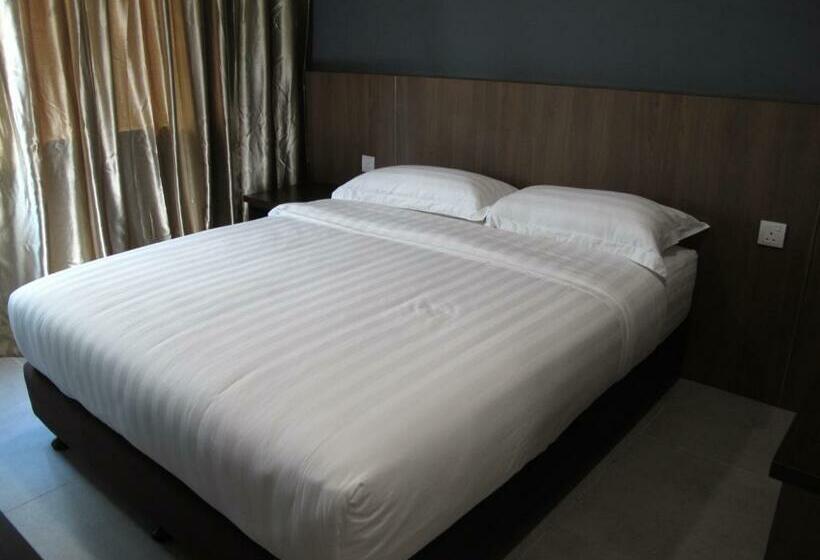 غرفة ديلوكس, Sukaramai