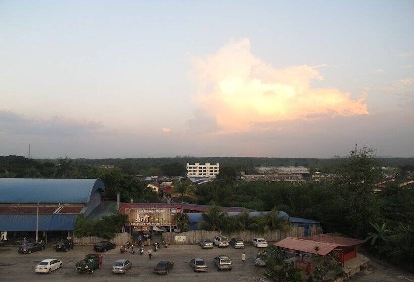 غرفة ديلوكس, Sukaramai