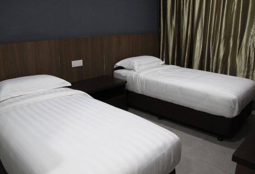 غرفة قياسية, Sukaramai