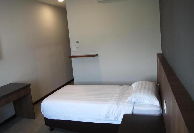 غرفة قياسية, Sukaramai