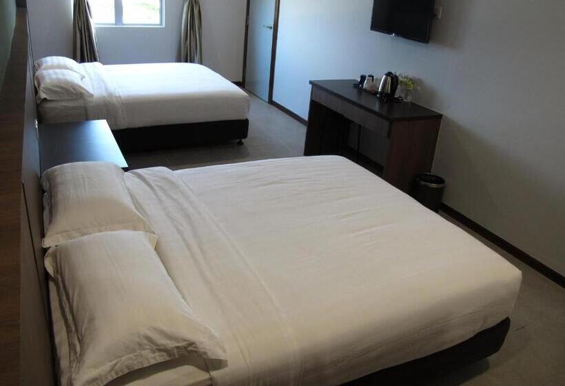 غرفة عائلية, Sukaramai