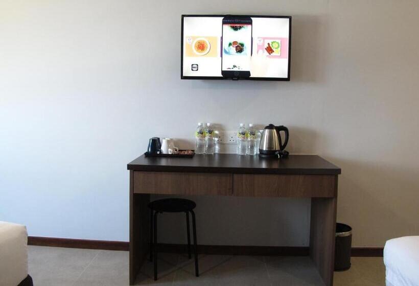 غرفة عائلية, Sukaramai