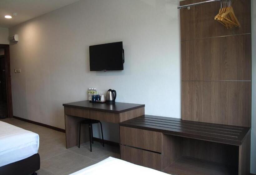 غرفة سوبيريور عائلية, Sukaramai