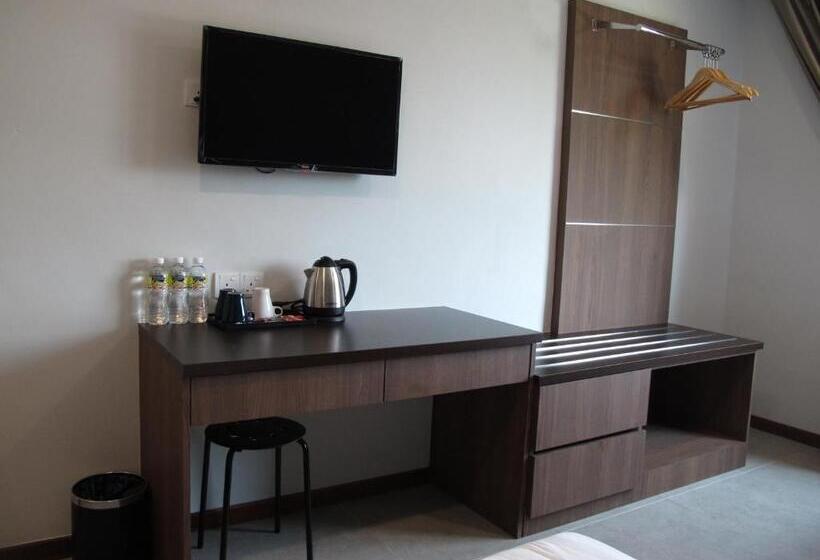 غرفة سوبيريور عائلية, Sukaramai