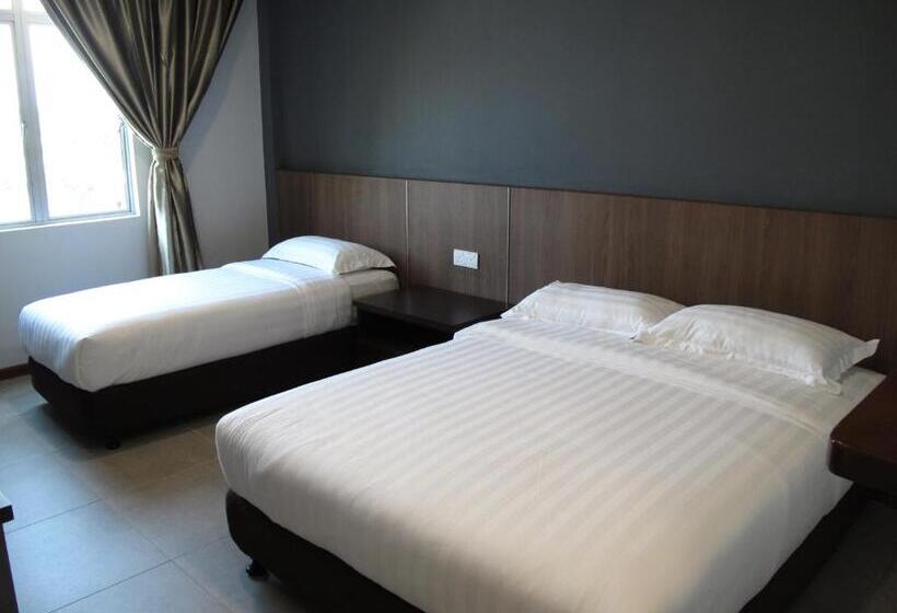 غرفة سوبيريور عائلية, Sukaramai