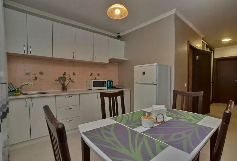 اتاق لوکس, Villa Gor Apartments