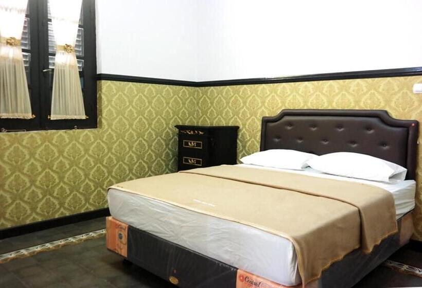 Номер Стандарт, Reddoorz Syariah @ Kolonial Guest House
