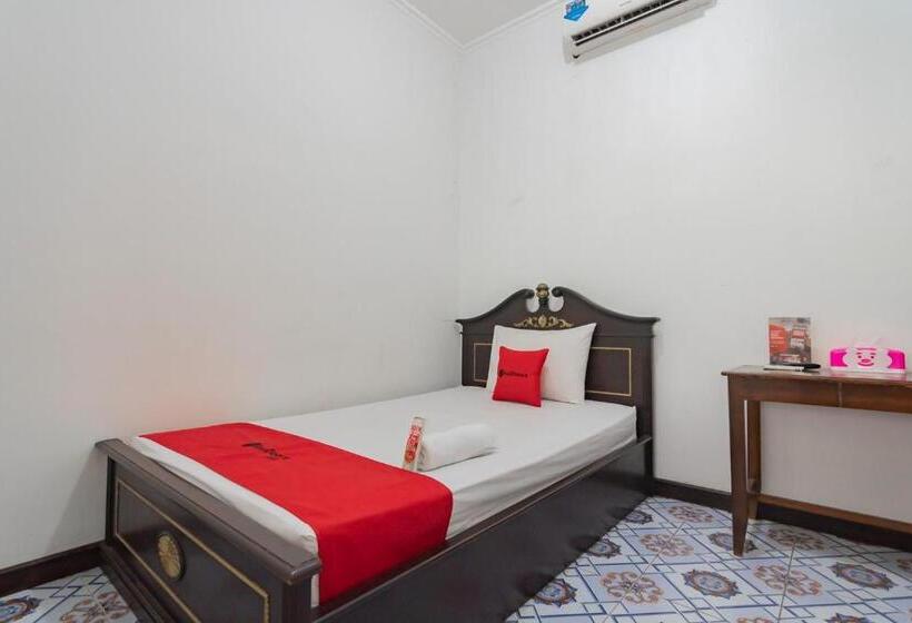 标准间, Reddoorz Syariah @ Kolonial Guest House
