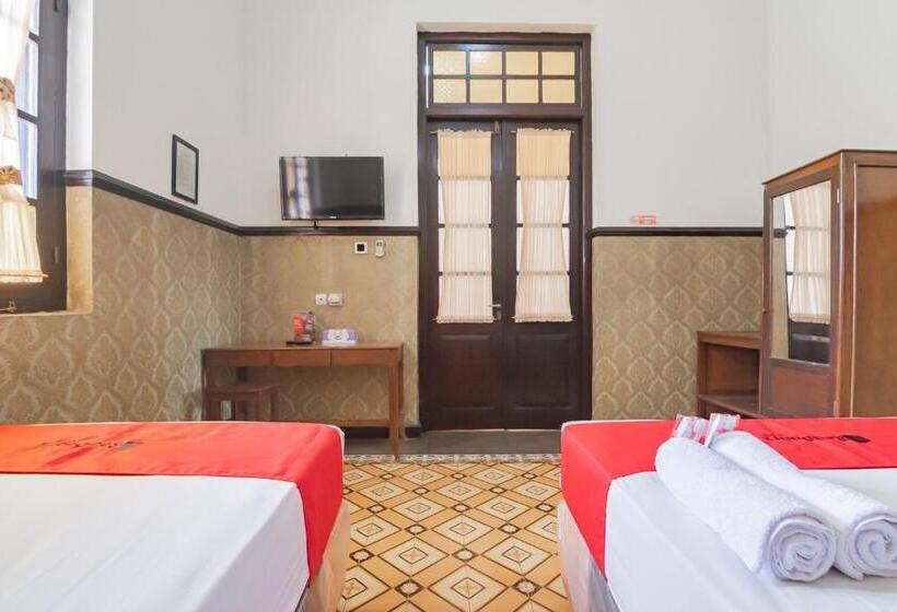 标准间, Reddoorz Syariah @ Kolonial Guest House