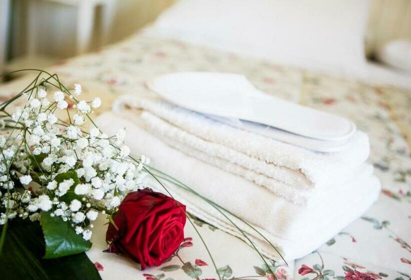 סוויטת ג'וניור עם טרסה, B&b Al Sasso