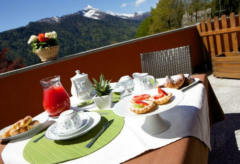 סוויטת ג'וניור עם טרסה, B&b Al Sasso