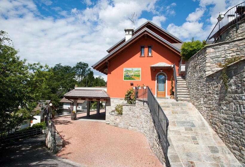 סוויטת ג'וניור עם טרסה, B&b Al Sasso