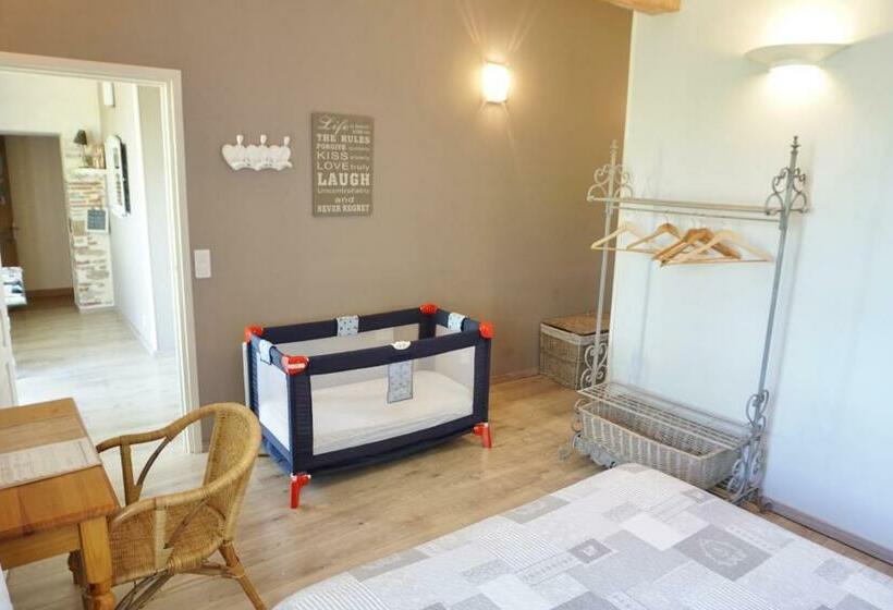 חדר משפחתי, La Bergerie De Valerie