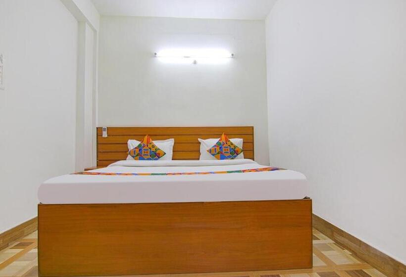 デラックスルーム, Fabhotel Sunita S