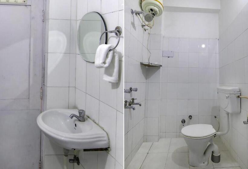 ファミリールーム, Fabhotel Sunita S