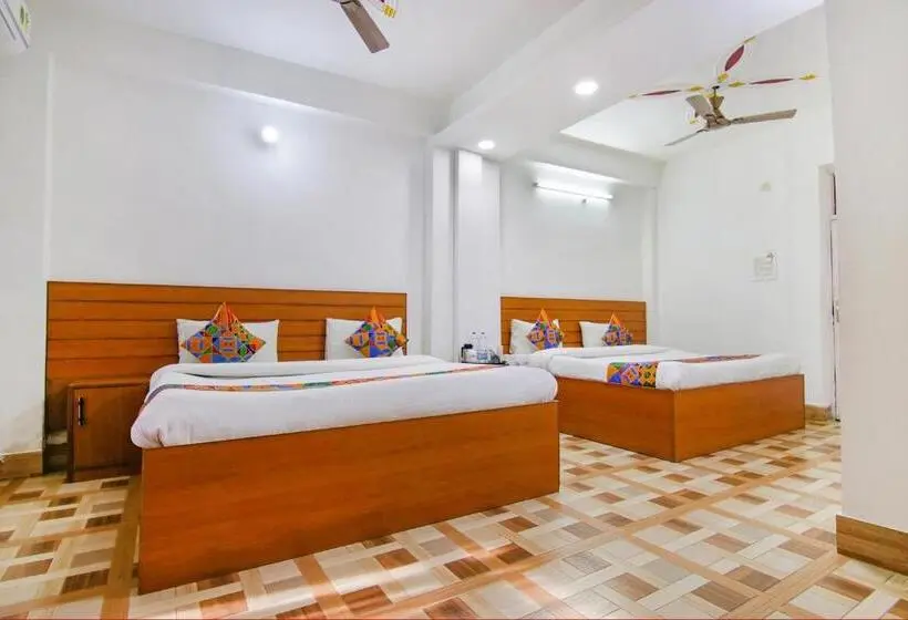 ファミリールーム, Fabhotel Sunita S