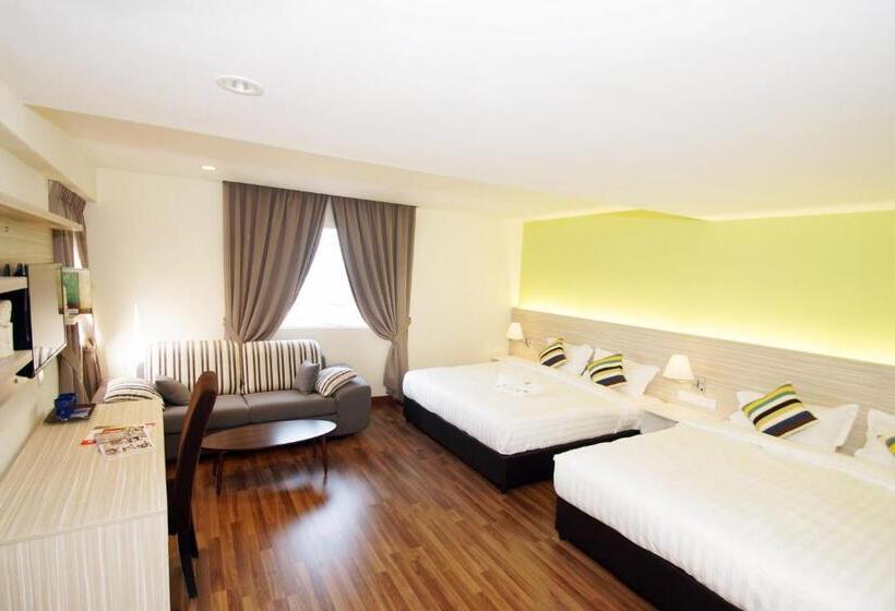 جناح بريميوم, Good Luck Inn