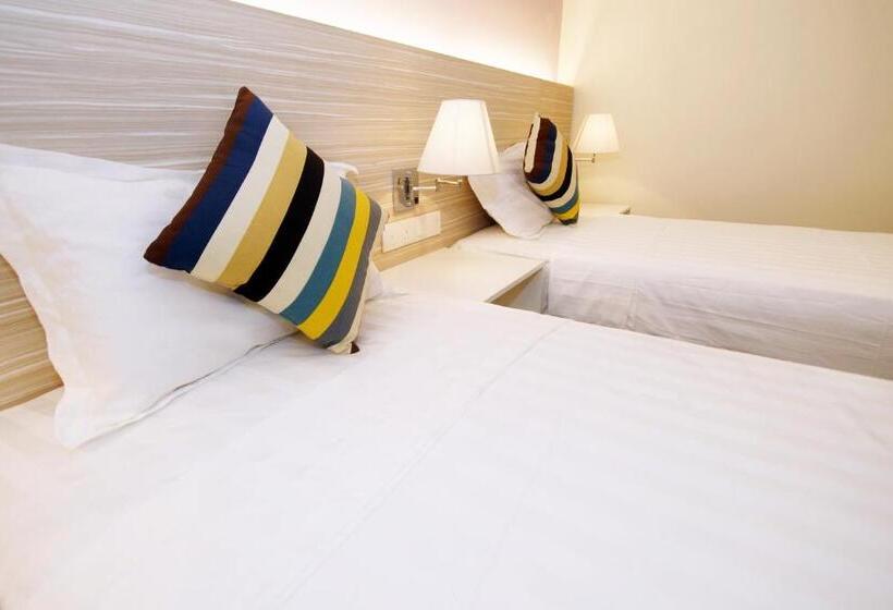 غرفة قياسية, Good Luck Inn