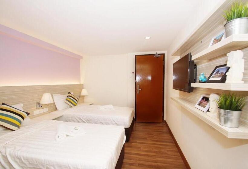 غرفة قياسية, Good Luck Inn